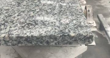 盐城芝麻白楼梯踏步 芙蓉白