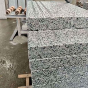 盐城芝麻白楼梯踏步