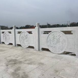 盐城芝麻白河道栏杆 石材栏杆