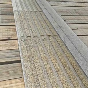 盐城黄金麻盲道石 盲条