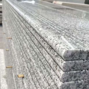 盐城芝麻白楼梯踏步 花岗岩楼梯板材