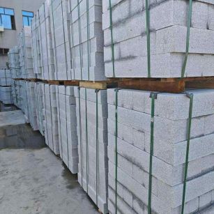 盐城芝麻白路牙石，路侧石