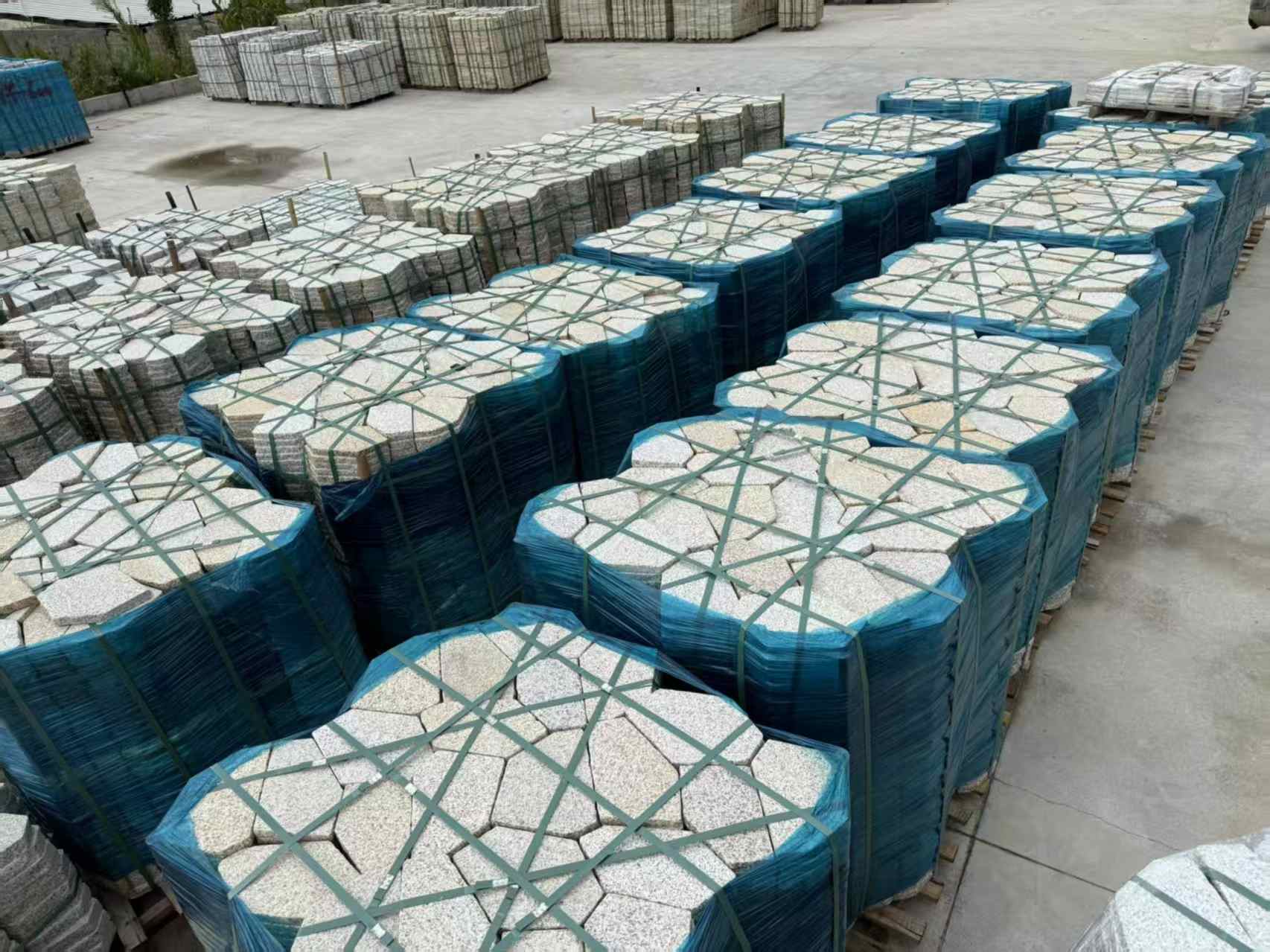 盐城黄金麻冰裂纹 碎拼