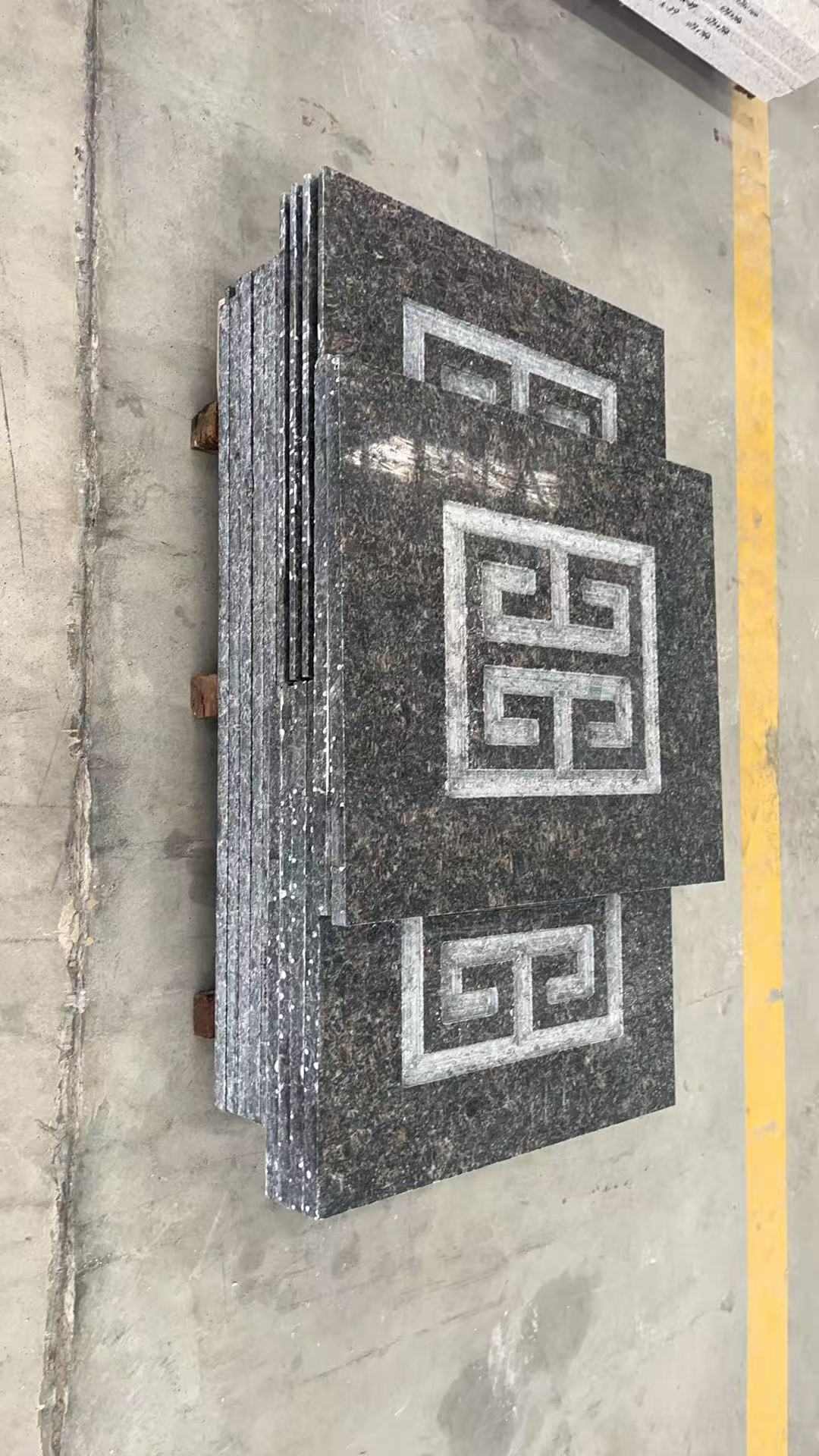 盐城英国棕回纹雕刻版