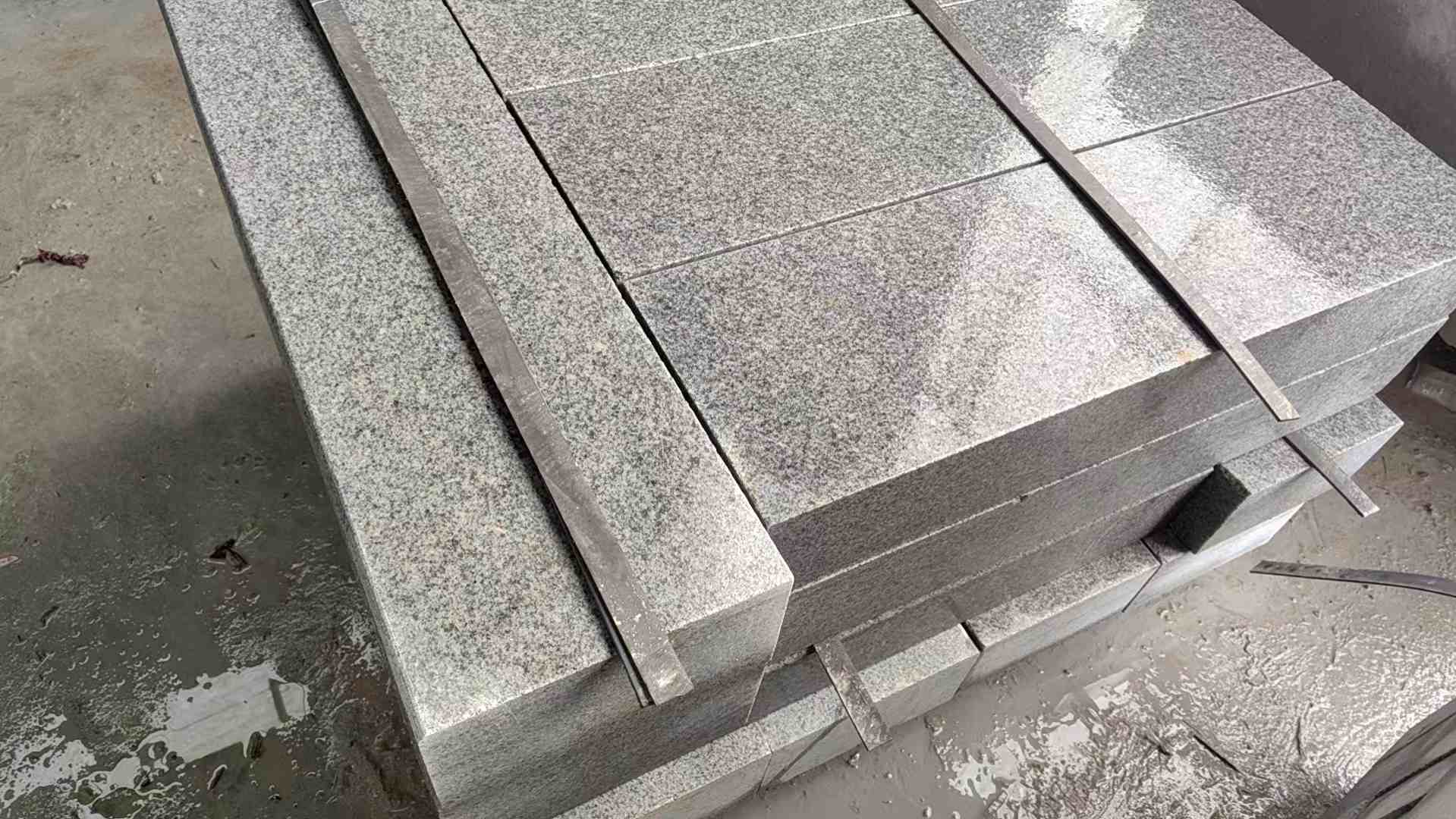 盐城芝麻灰 芝麻白 路牙石 路侧石 马路牙子